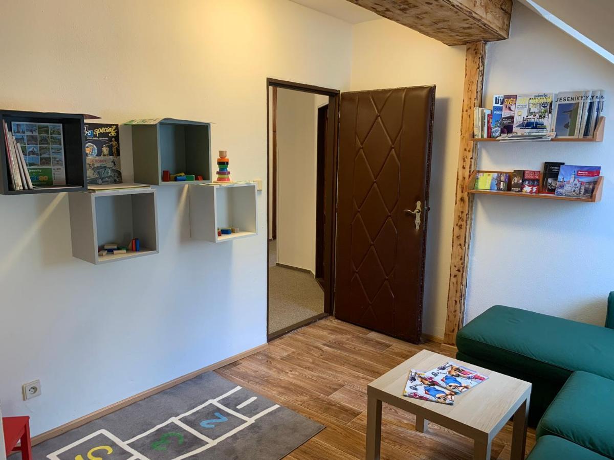 Penzion U Orla Petrikov  Extérieur photo